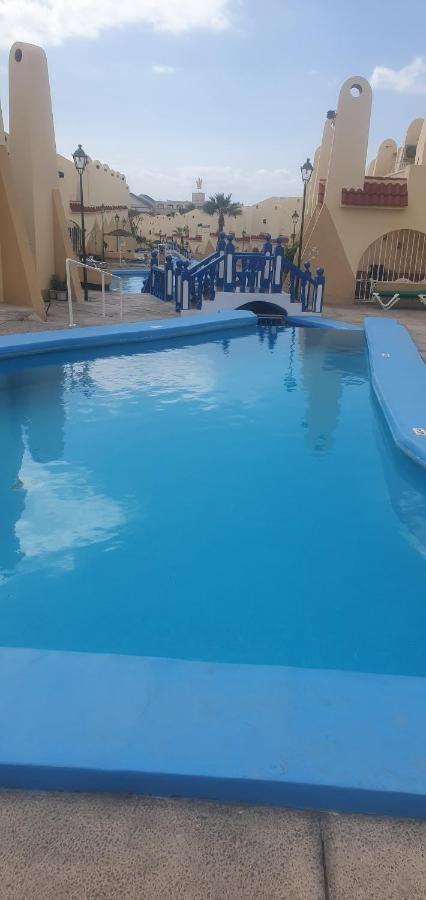Mareverde Vista Mare Con Tres Piscinas 阿德耶 外观 照片